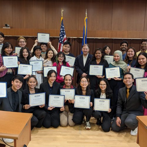 YSEALI students with their certificates